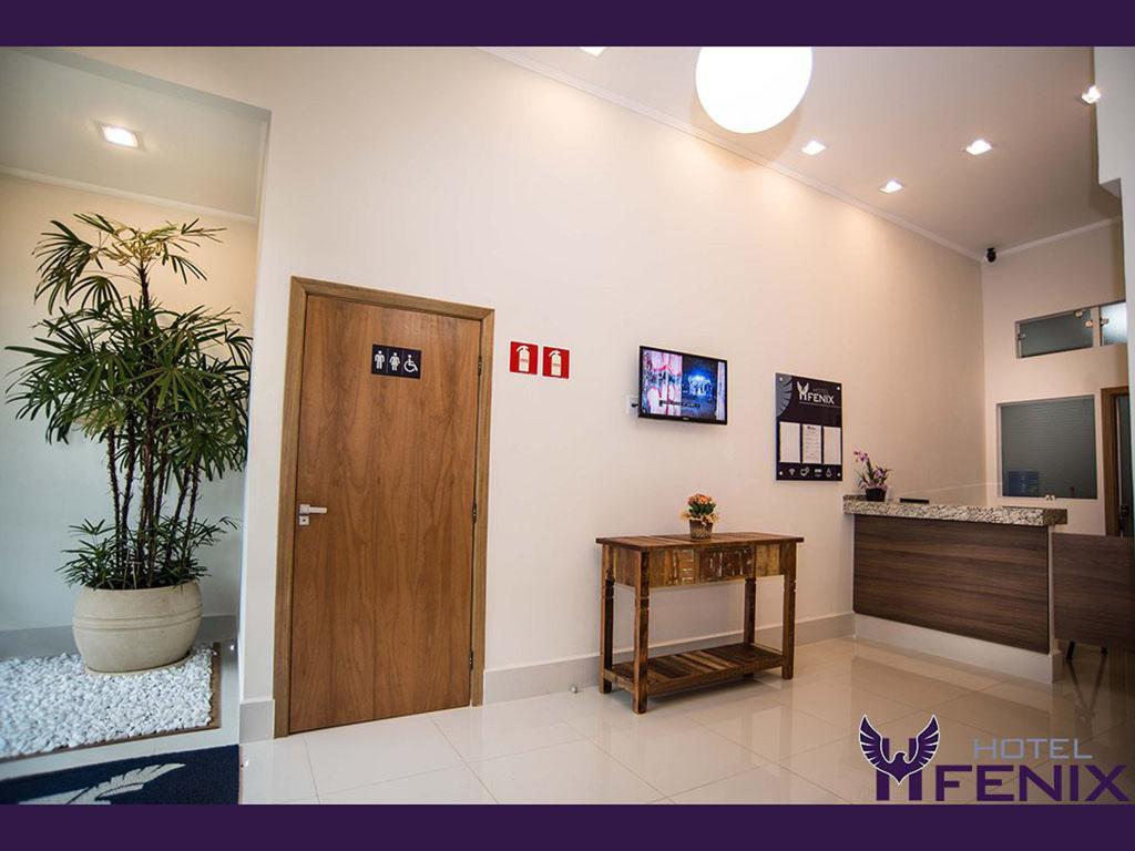Hotel Fenix Assis Extérieur photo